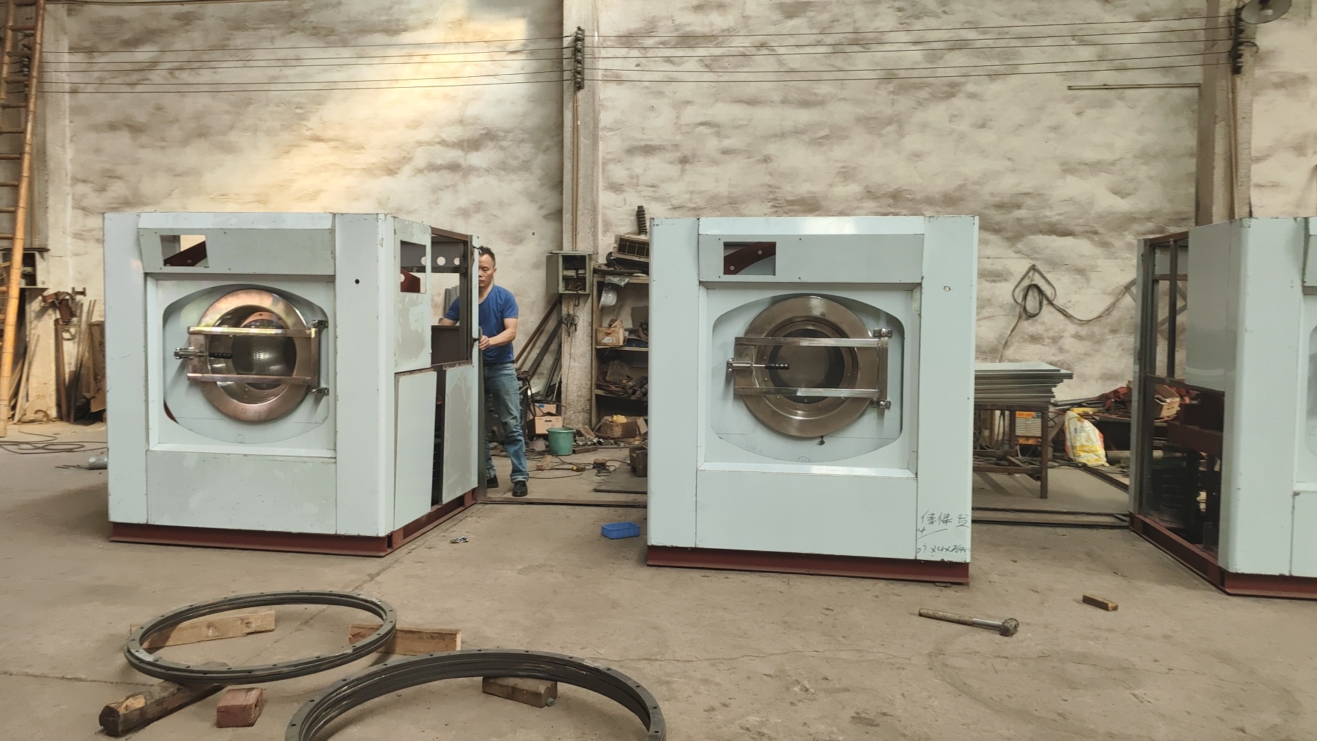 
大型賓館選滾筒工業洗衣機，看珠江洗滌如何憑實力贏得百家知名企業信賴
